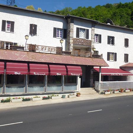 Hotel Restaurant Le Pain De Sucre Monistrol-dʼAllier Exterior foto